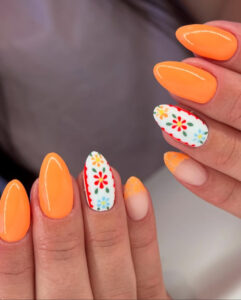bright summer nails