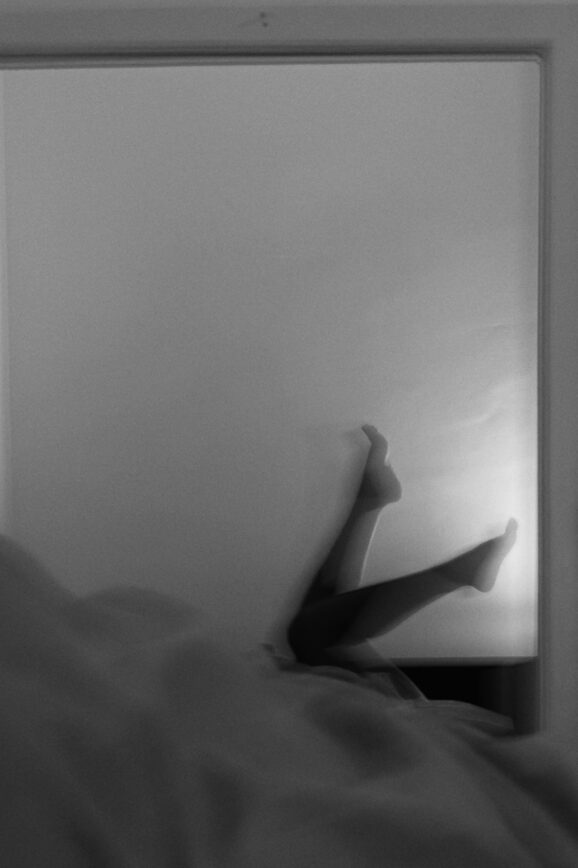 what does it mean to romanticize your life